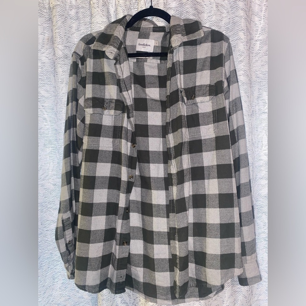 Goodfellow grey and green flannel large